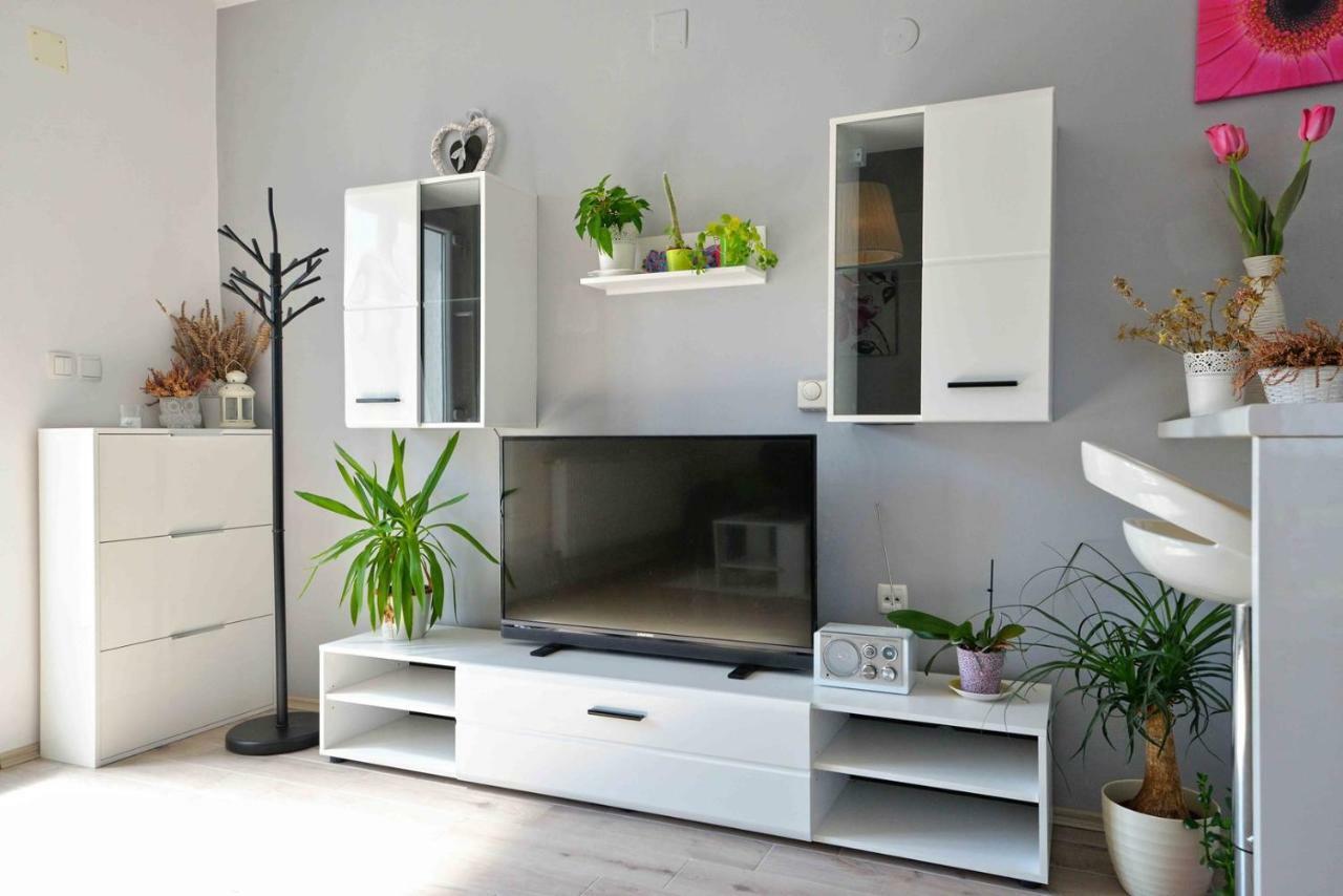 Apartment Kristina Муртер Екстериор снимка