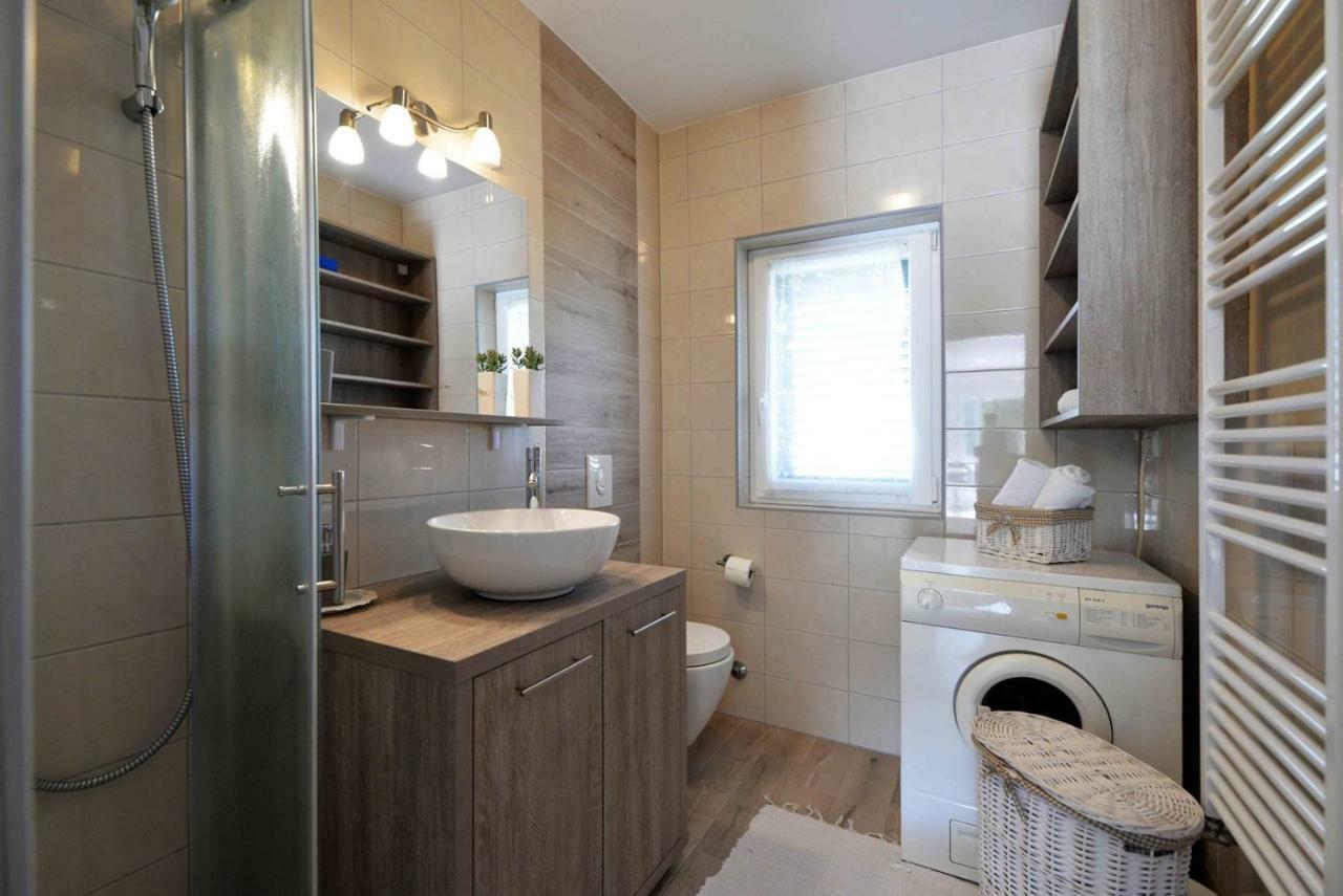 Apartment Kristina Муртер Екстериор снимка